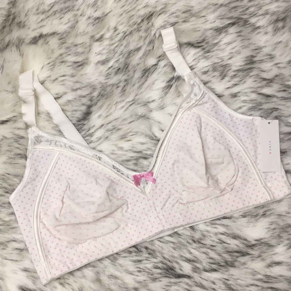 ✨2/$20✨ NWT BODY NATURALS Cotton Lace Trim Wireless Bra